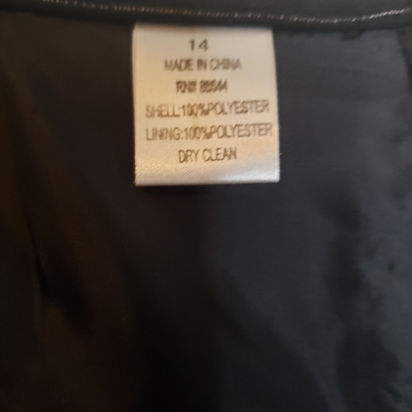 Pinstripes Skirt - Picture 3 of 4